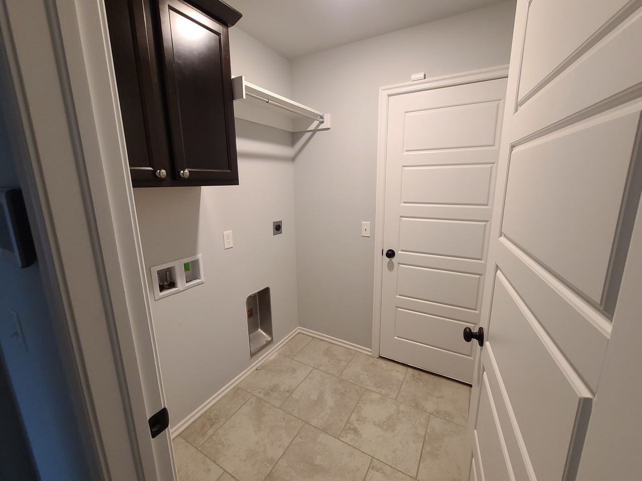 11008 Nw 97th St - Photo 5 of 14