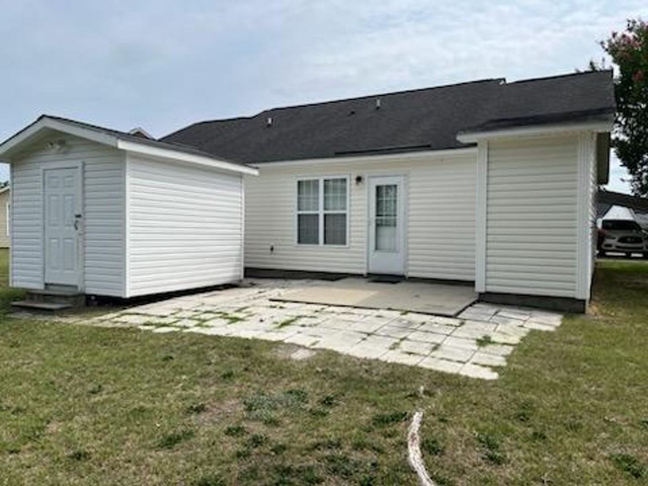102 Prancer Cir - Photo 6 of 6