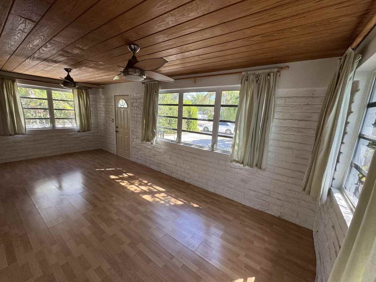 963 69th Street Ocean - Photo 3 of 32