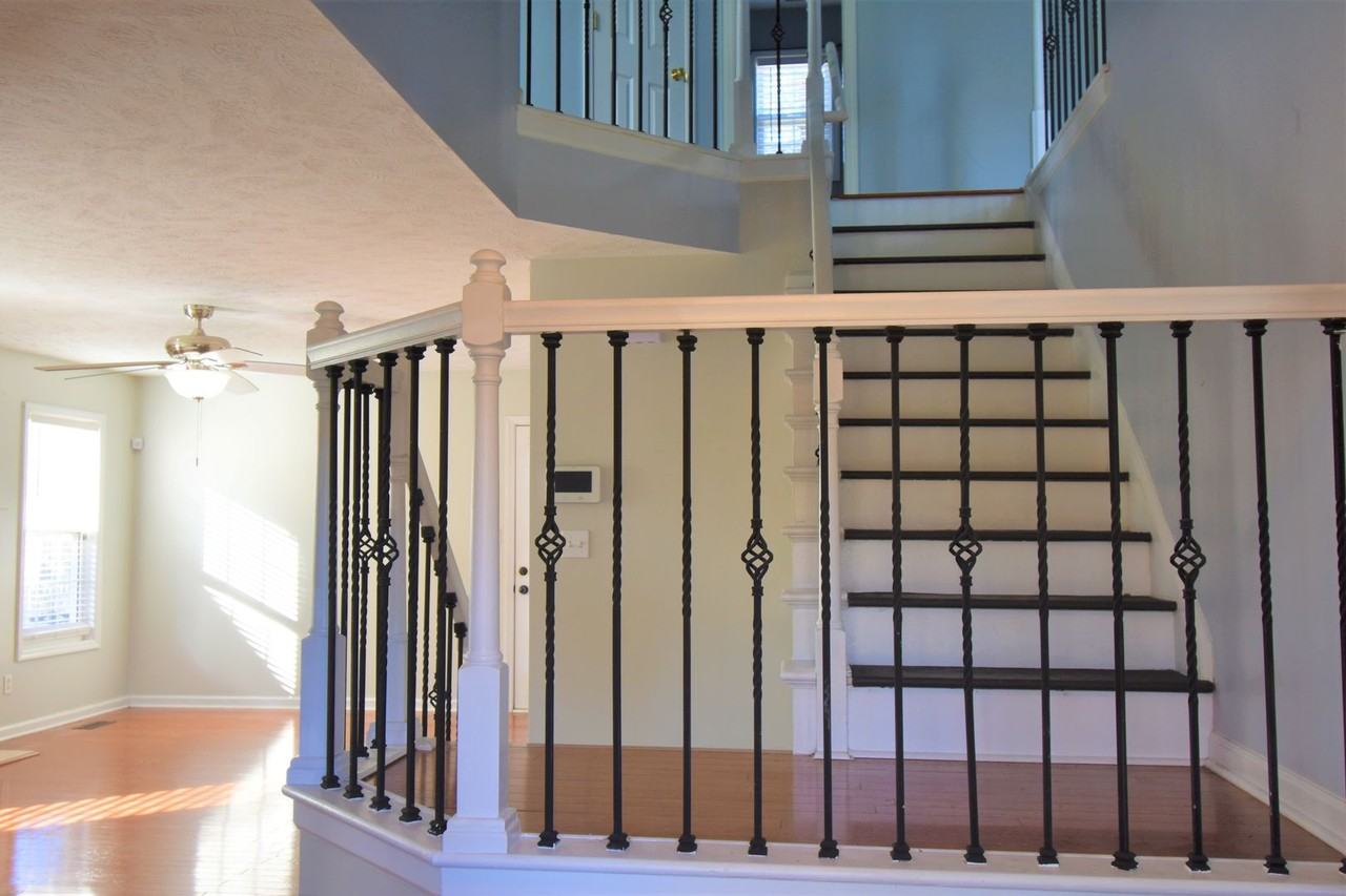 2904 Bolla Dr - Photo 5 of 26