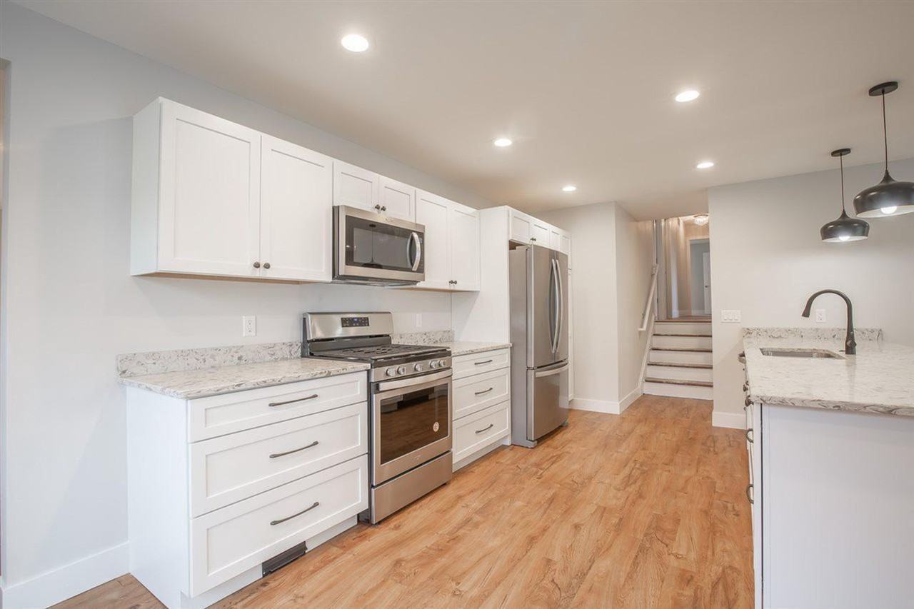364 E Macarthur St - Photo 5 of 41