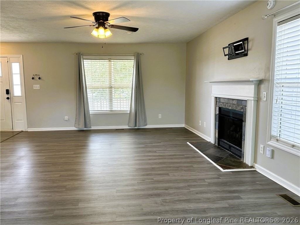 1311 Shoshone Pl - Photo 4 of 21