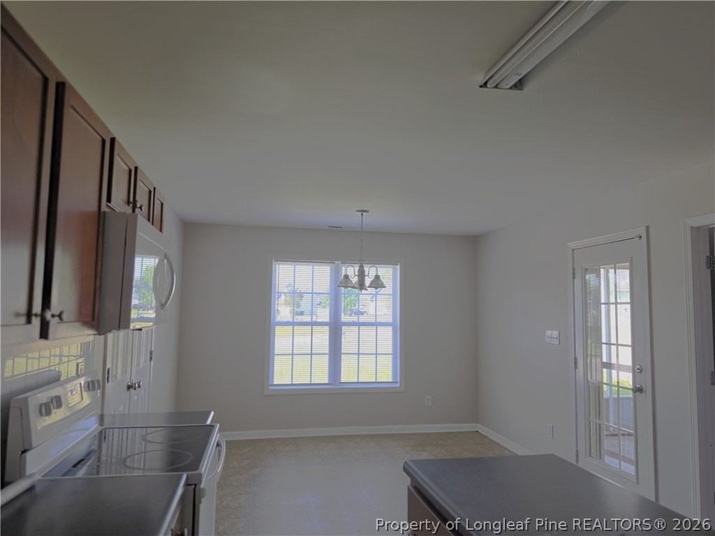 1944 Caviness St - Photo 5 of 15