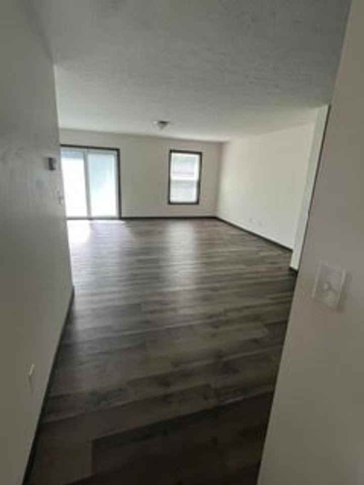 585 Birch Hill Dr #37 - Photo 2 of 14