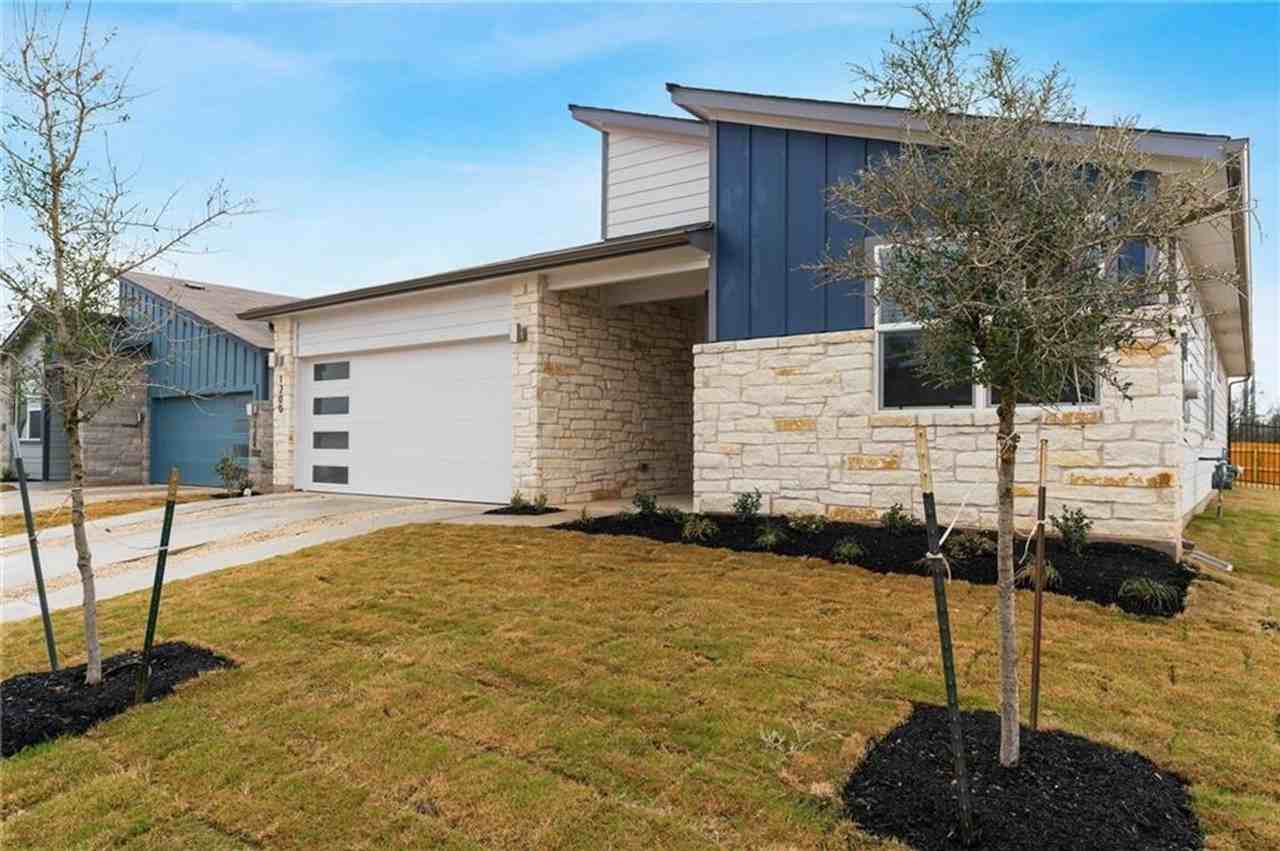 1200 Celeste Cir - Photo 6 of 28