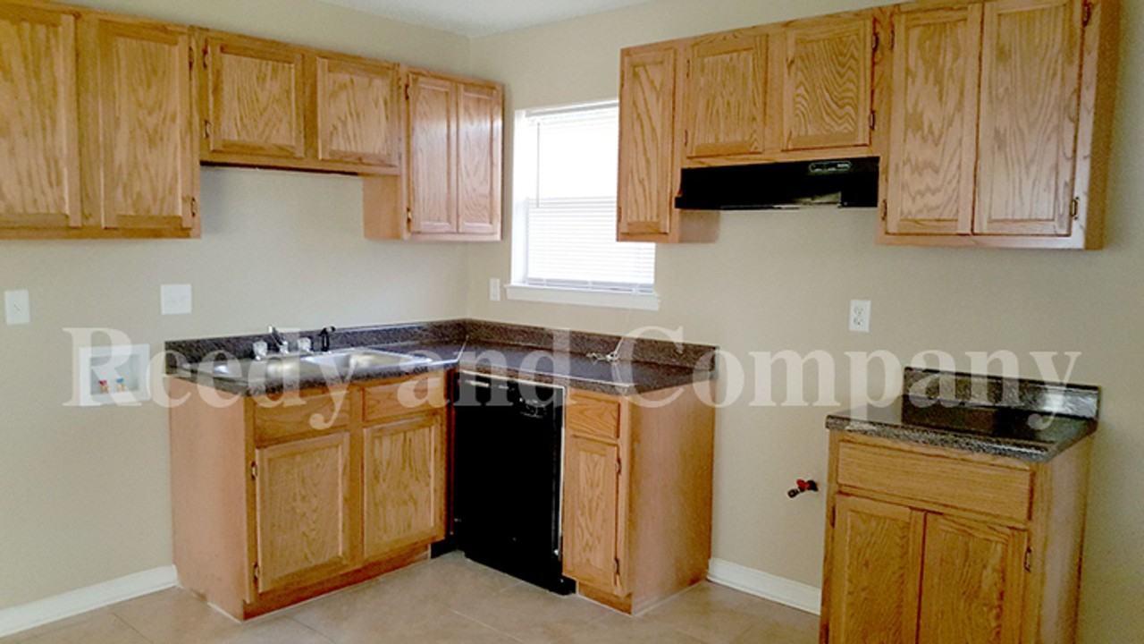 5194 Colewood Ave - Photo 6 of 20