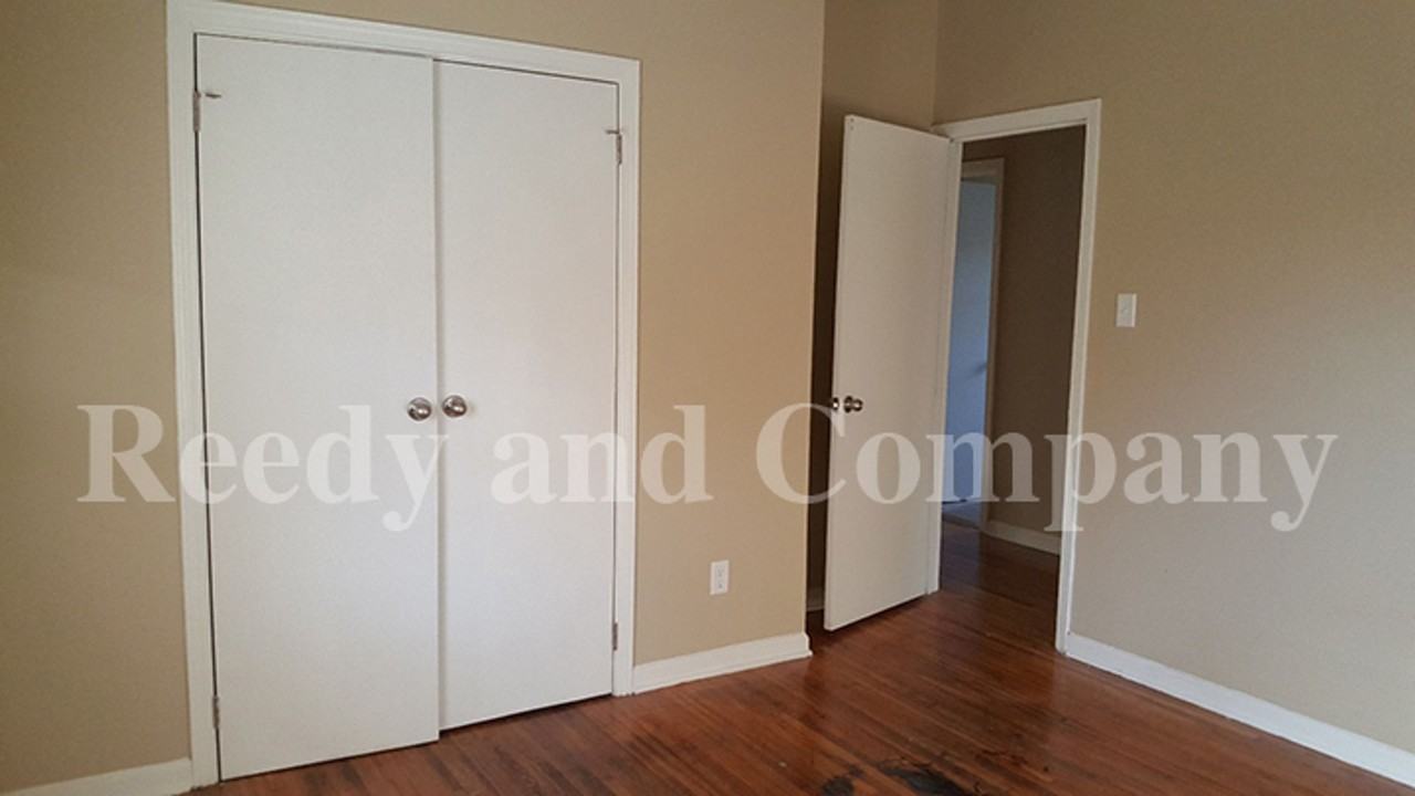 5194 Colewood Ave - Photo 7 of 20