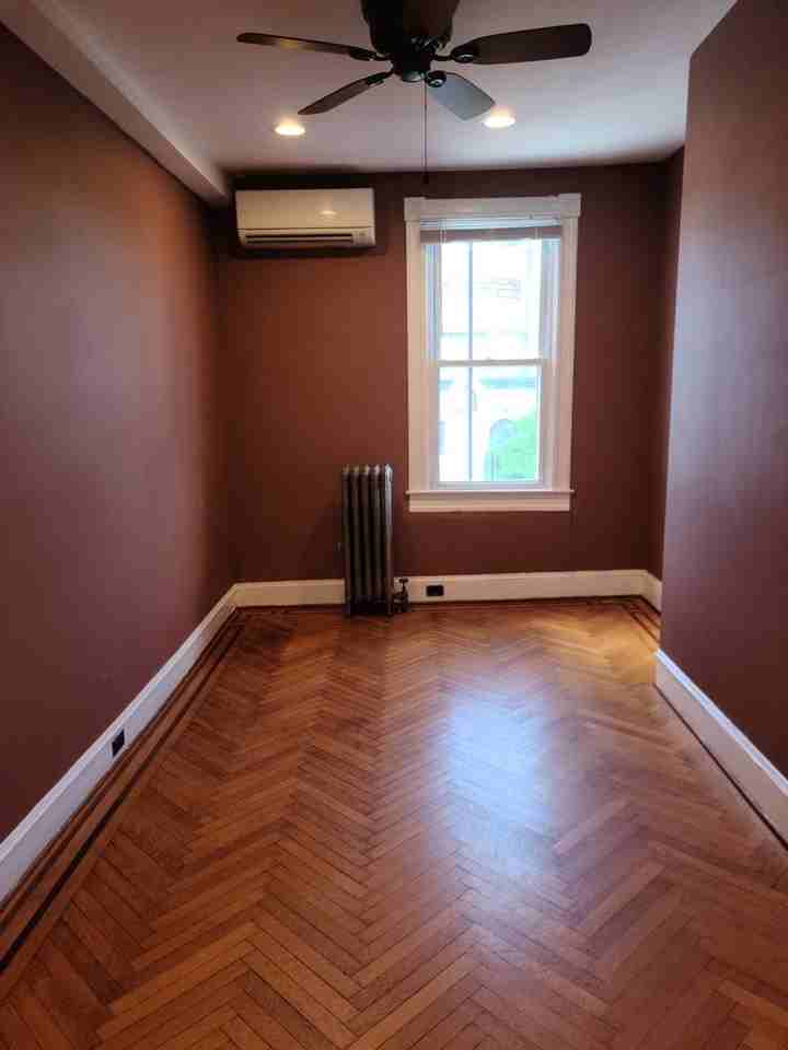 2822 Saint Paul St - Photo 6 of 20