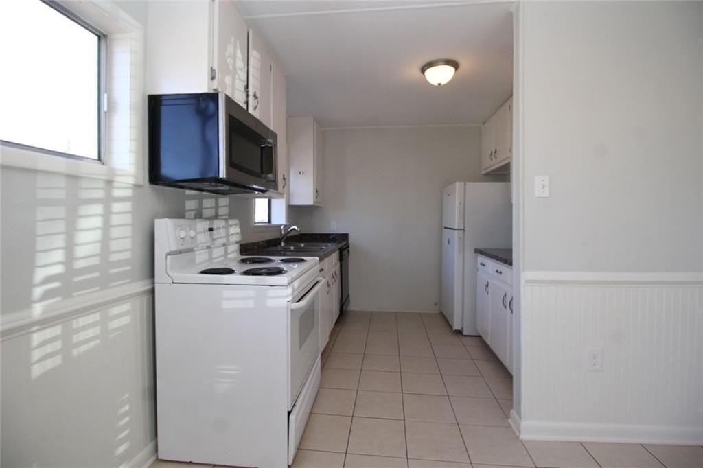 9240 Nova Dr - Photo 6 of 21