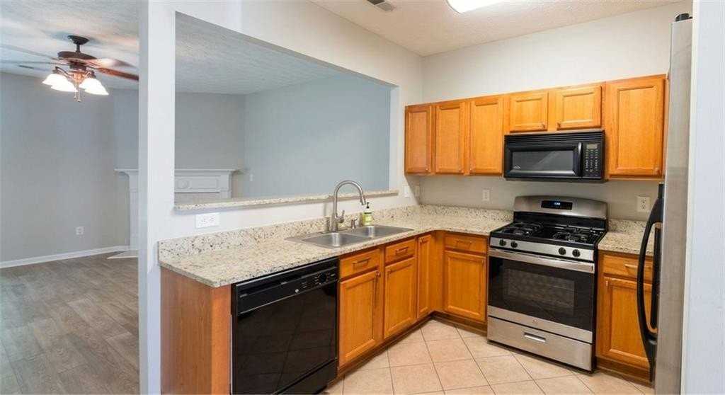 1426 Penhurst Dr - Photo 6 of 19