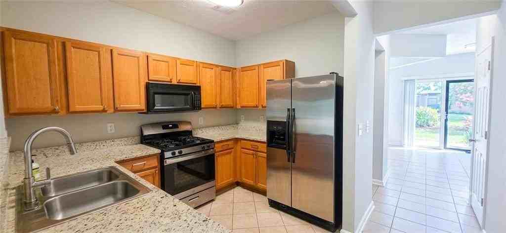 1426 Penhurst Dr - Photo 7 of 19