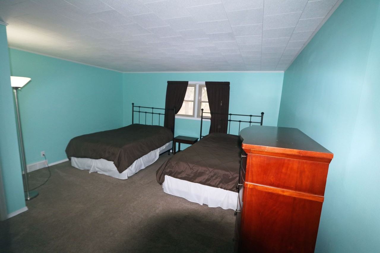 2727 S Lakeshore Dr Apt A4 - Photo 7 of 11