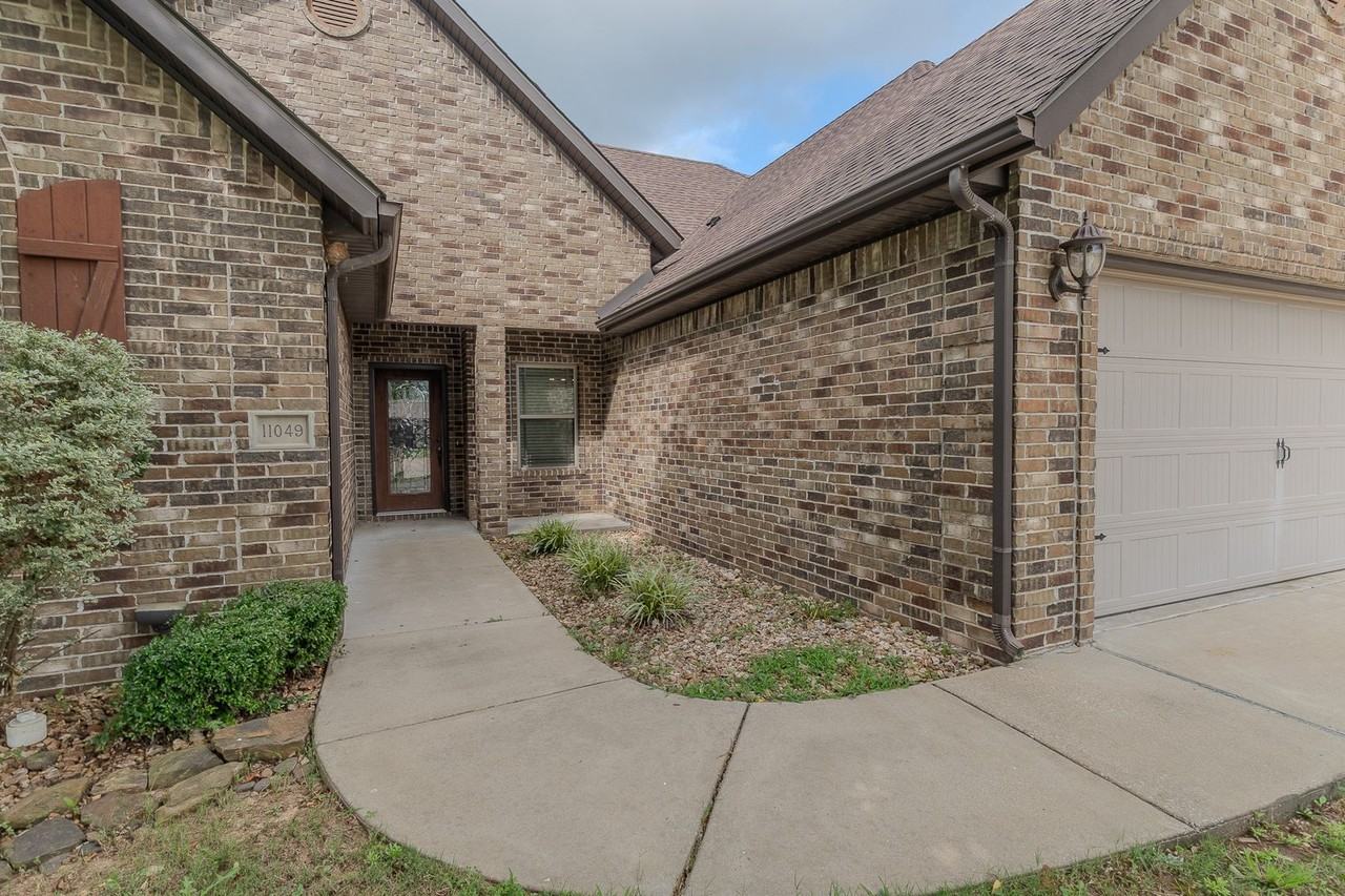 11049 Rausch Ct - Photo 3 of 41