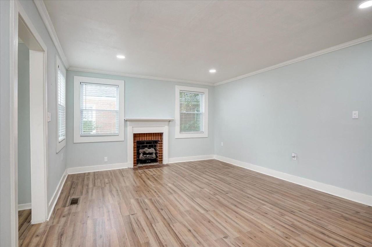 1744 Pennsylvania Ave - Photo 5 of 27