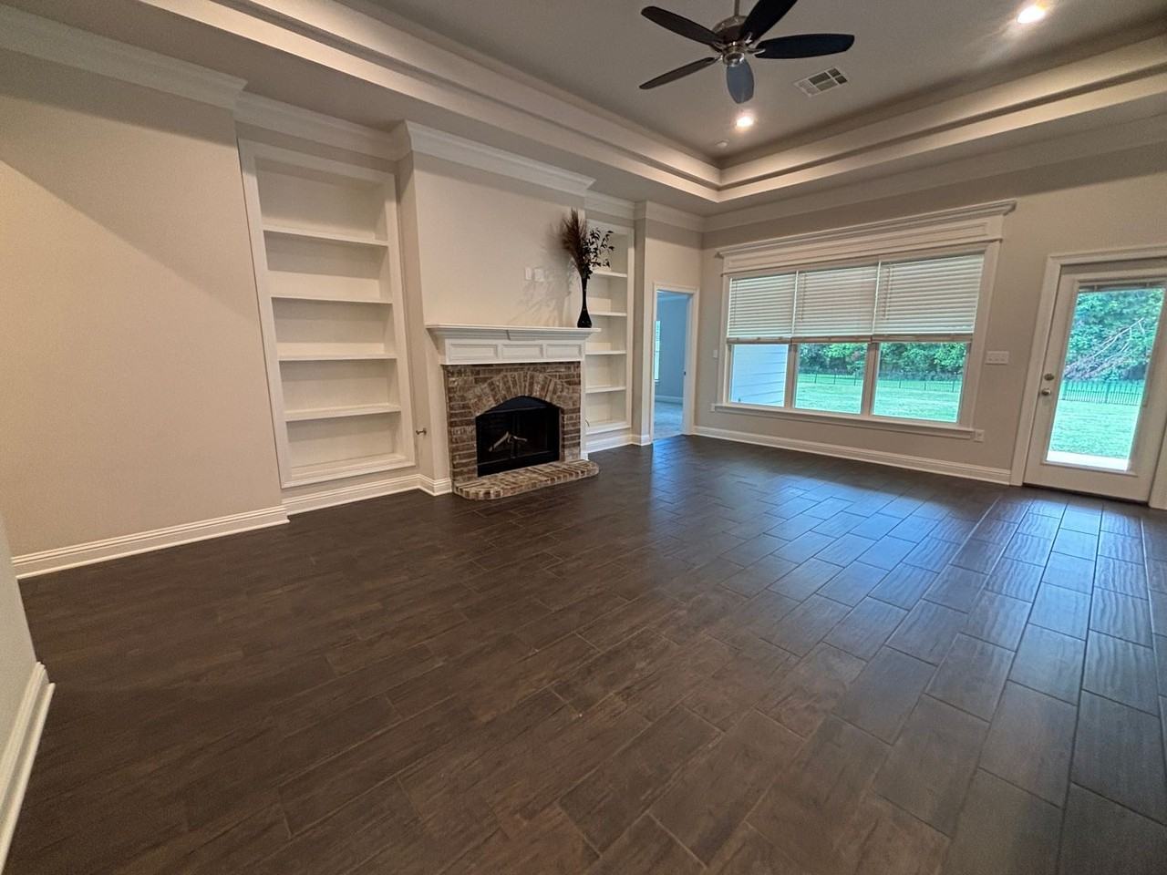 3337 Grand Lake Dr - Photo 5 of 21