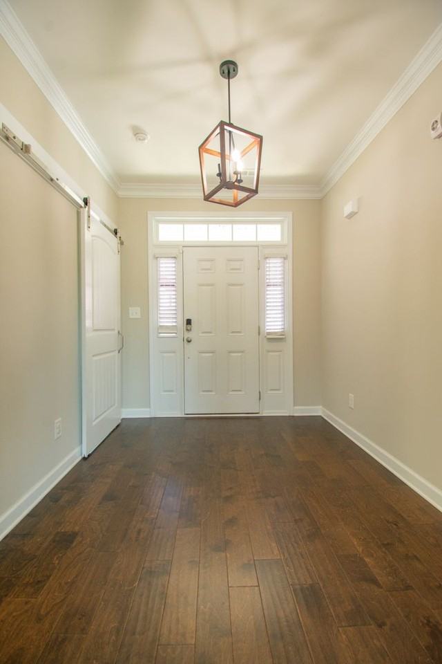 2220 Oldenburg Ln - Photo 2 of 36