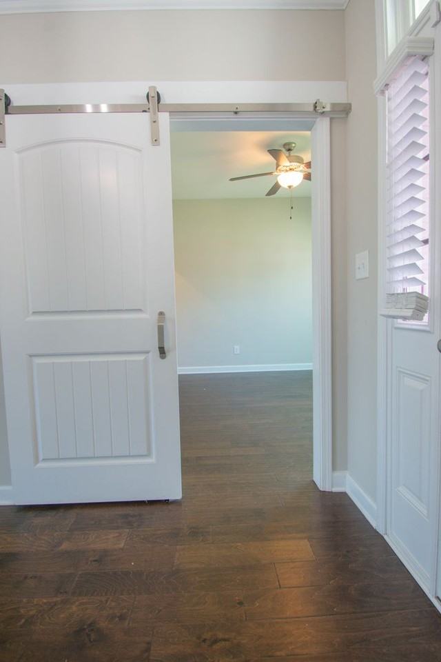 2220 Oldenburg Ln - Photo 3 of 36