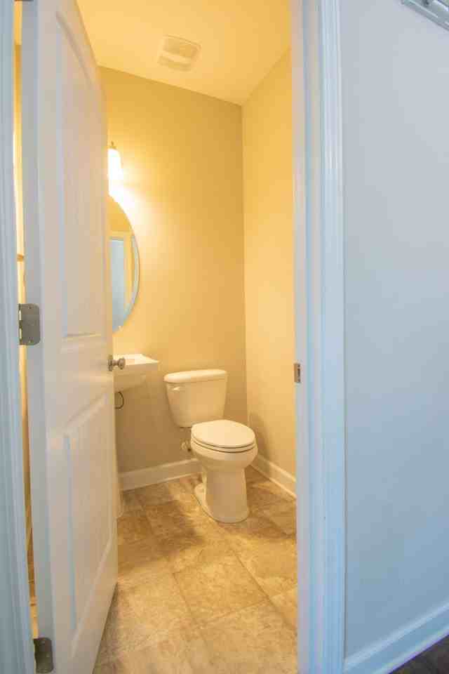 2220 Oldenburg Ln - Photo 6 of 36