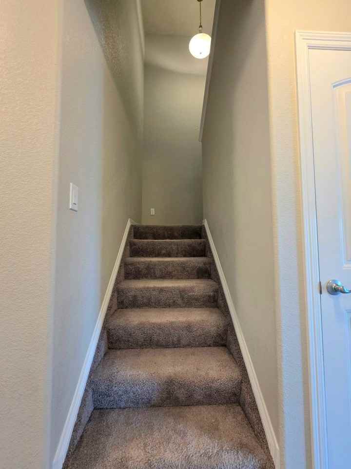 12729 Windingwalk Dr - Photo 4 of 32