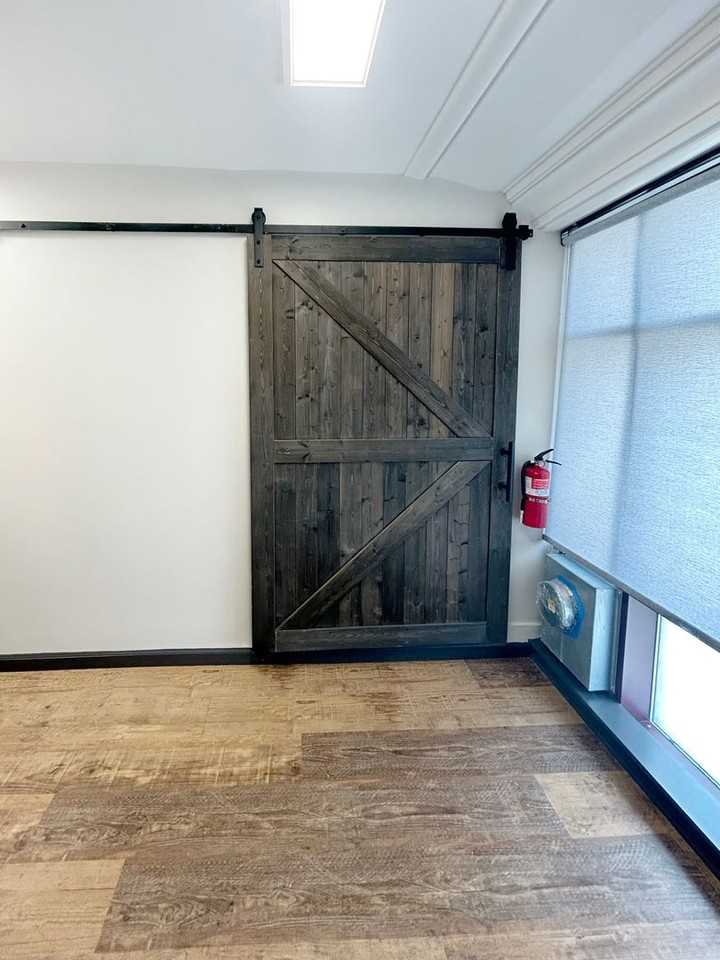 101 E Lincoln Ave - Photo 2 of 26