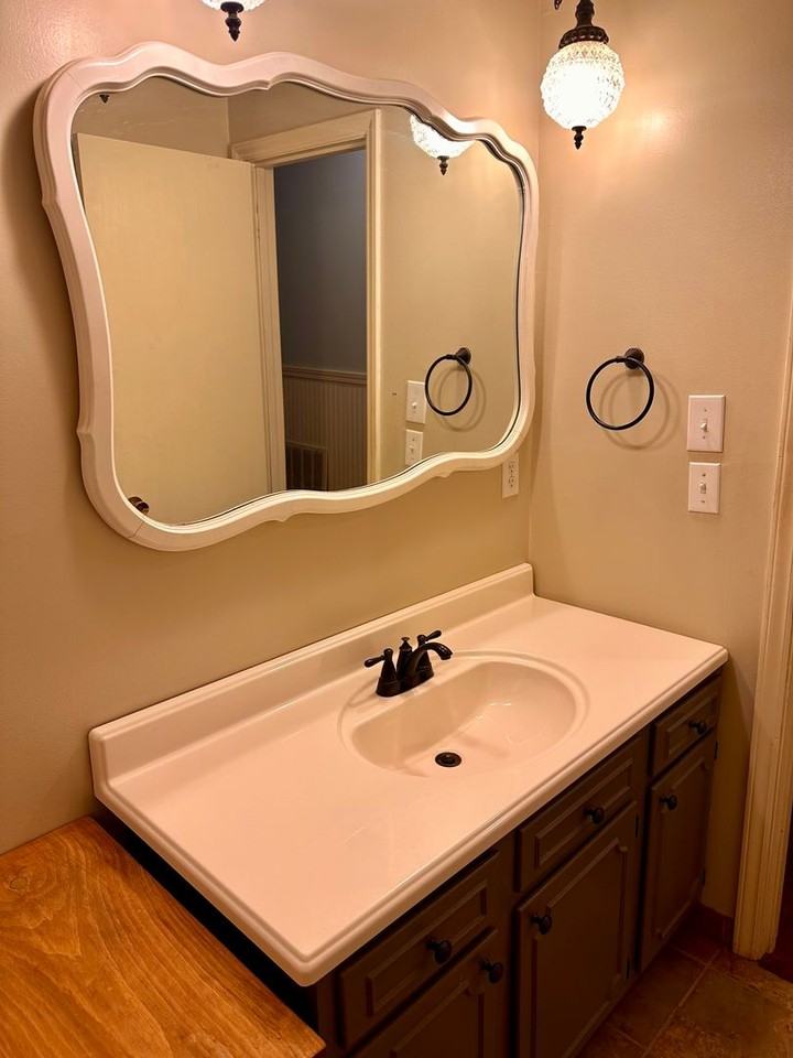 418 Bishop Branch Rd - Photo 5 of 21