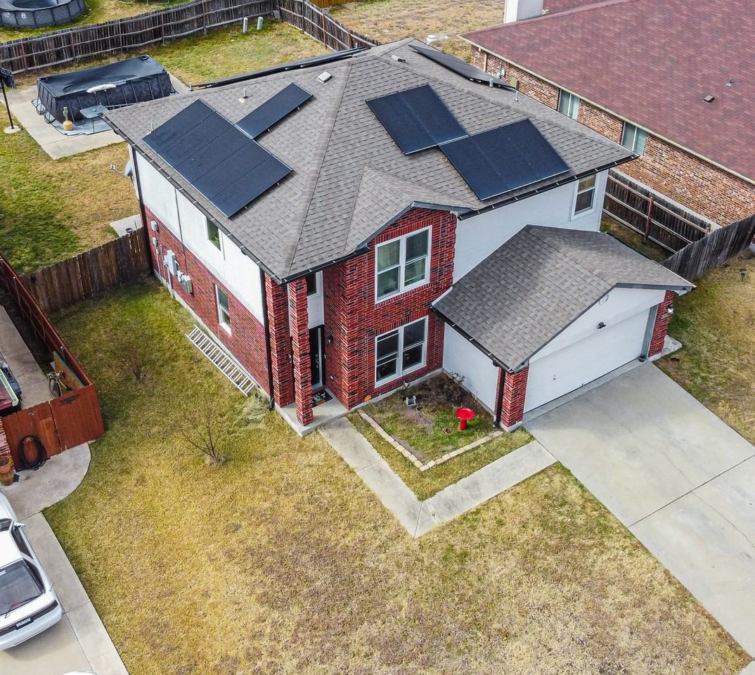 5303 Western Swing Ct - Photo 3 of 33