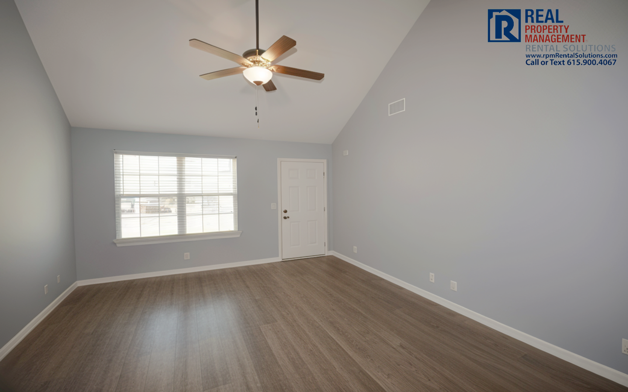 3513 Symphony Ln - Photo 4 of 15