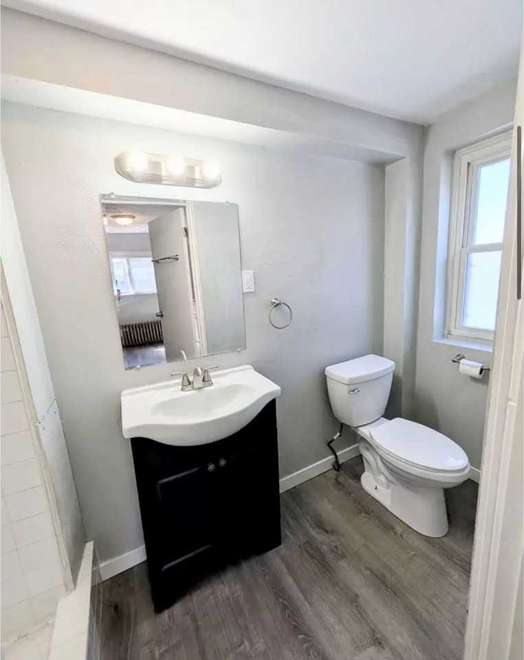 219 North Ave - Photo 5 of 7