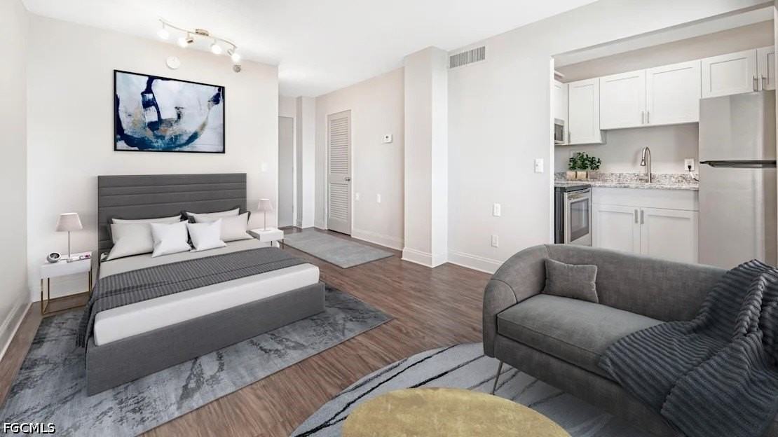 801 Chestnut St #1510 - Photo 3 of 12