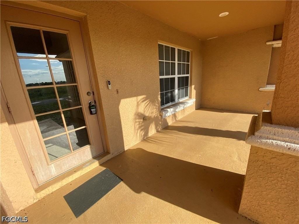 1104 Nw 11th Pl - Photo 4 of 33
