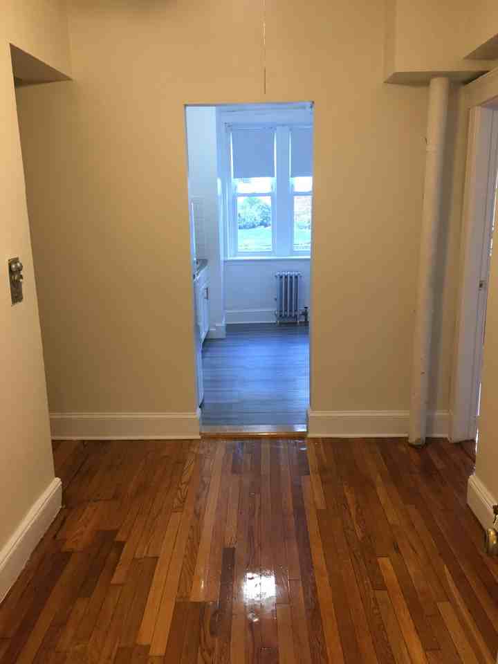 1804 Commonwealth Avenue - Photo 3 of 7