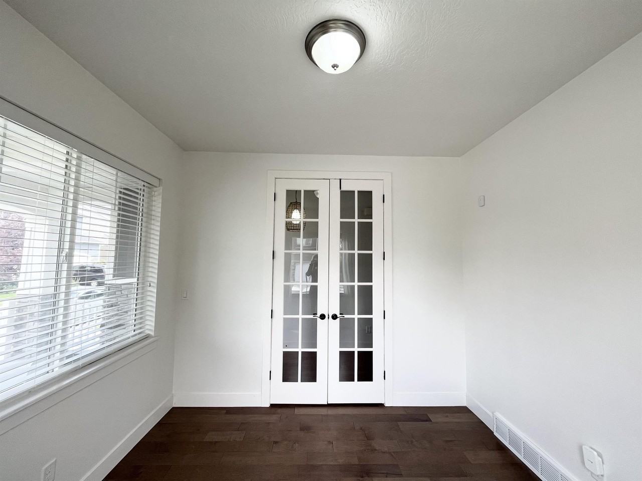 9729 S Fira Ln #1 - Photo 3 of 50