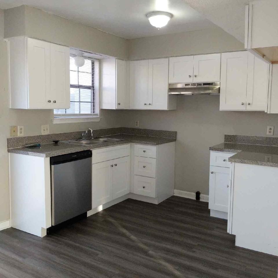 3006 Woodymore Pl #1 - Photo 2 of 7