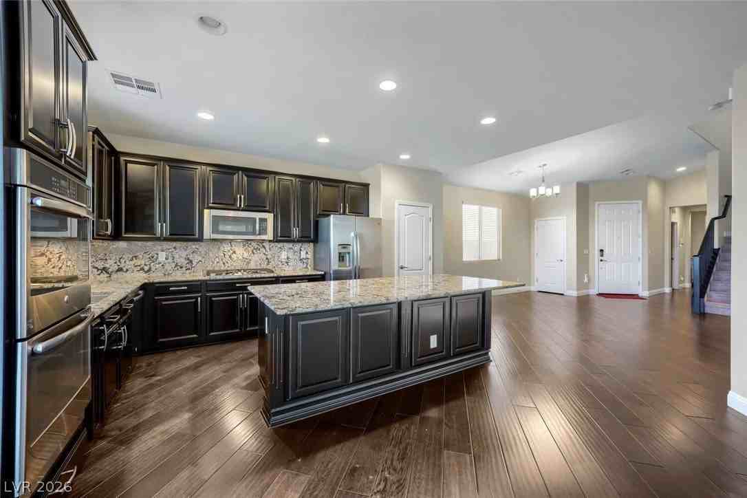 7524 Old Compton St - Photo 6 of 14