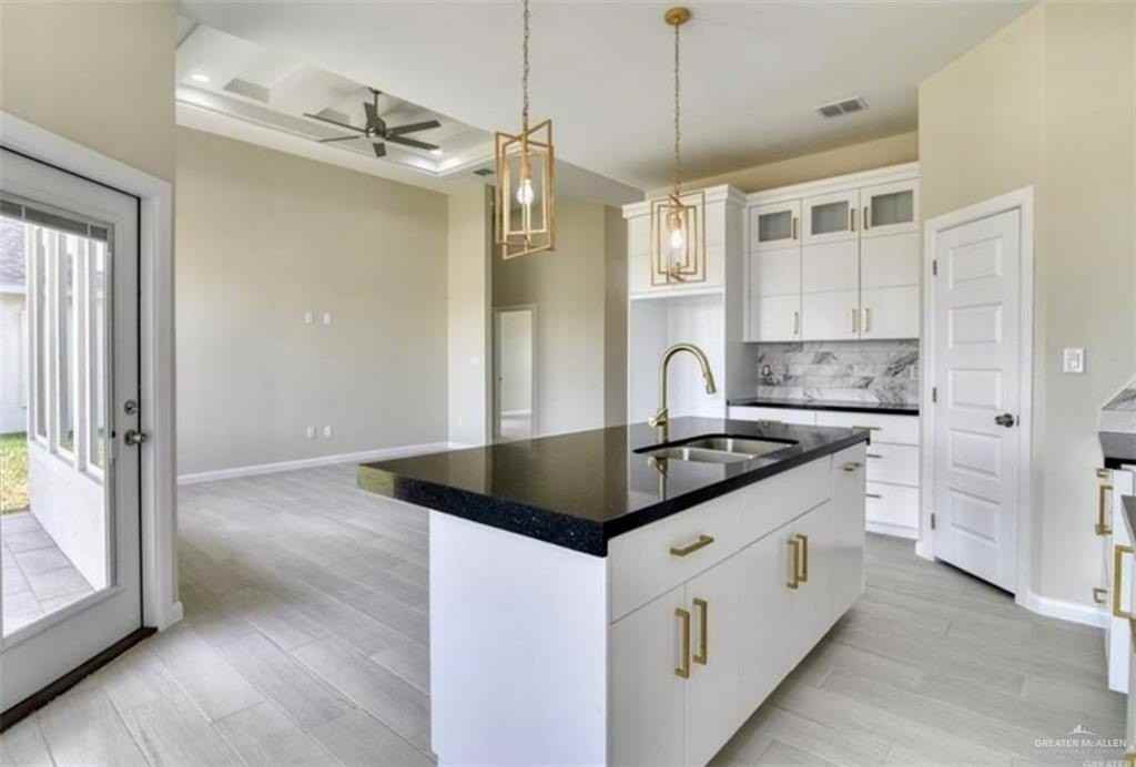 3100 E Zinnia Ave - Photo 6 of 17