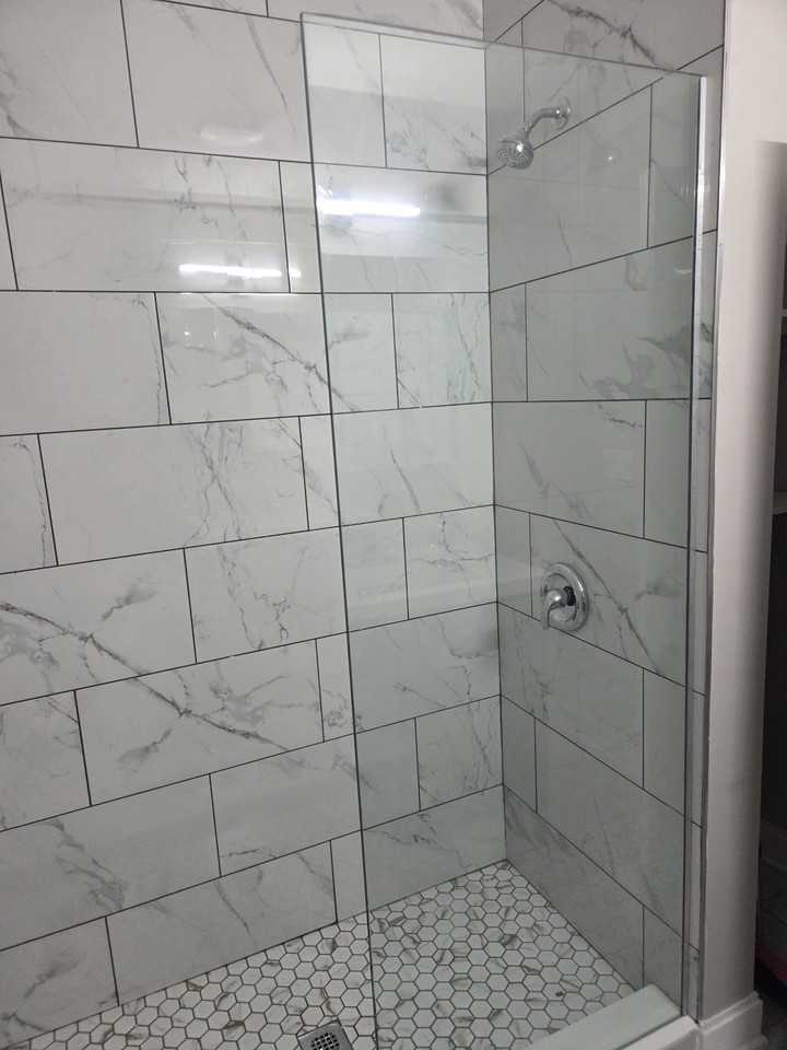 1860 N Hoyne Ave #2F - Photo 7 of 8