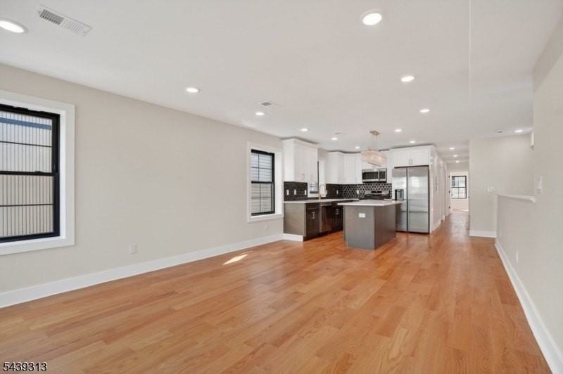 747 S 11th St - Photo 6 of 19