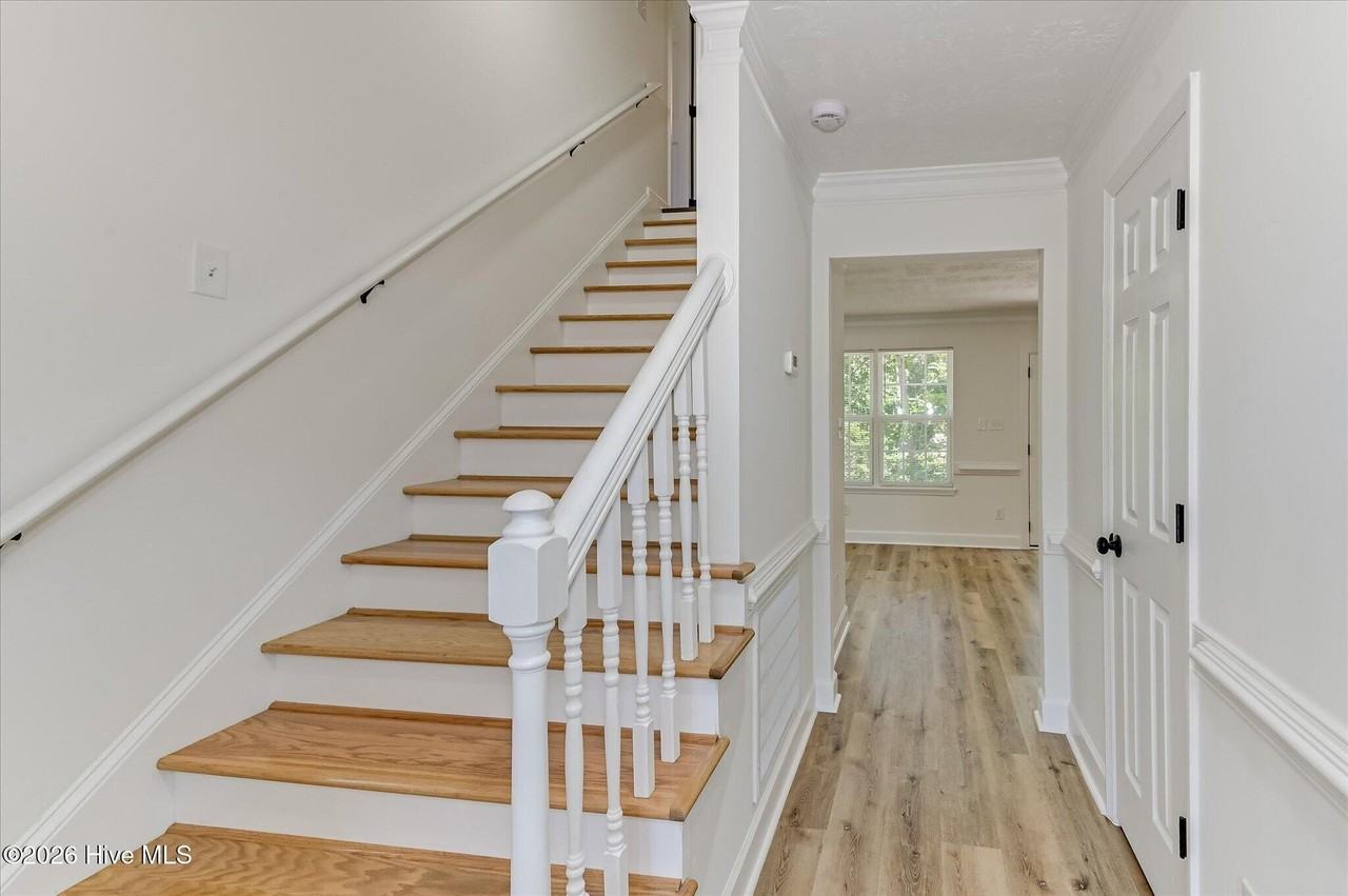 4688 Perry Mill Cir - Photo 6 of 41