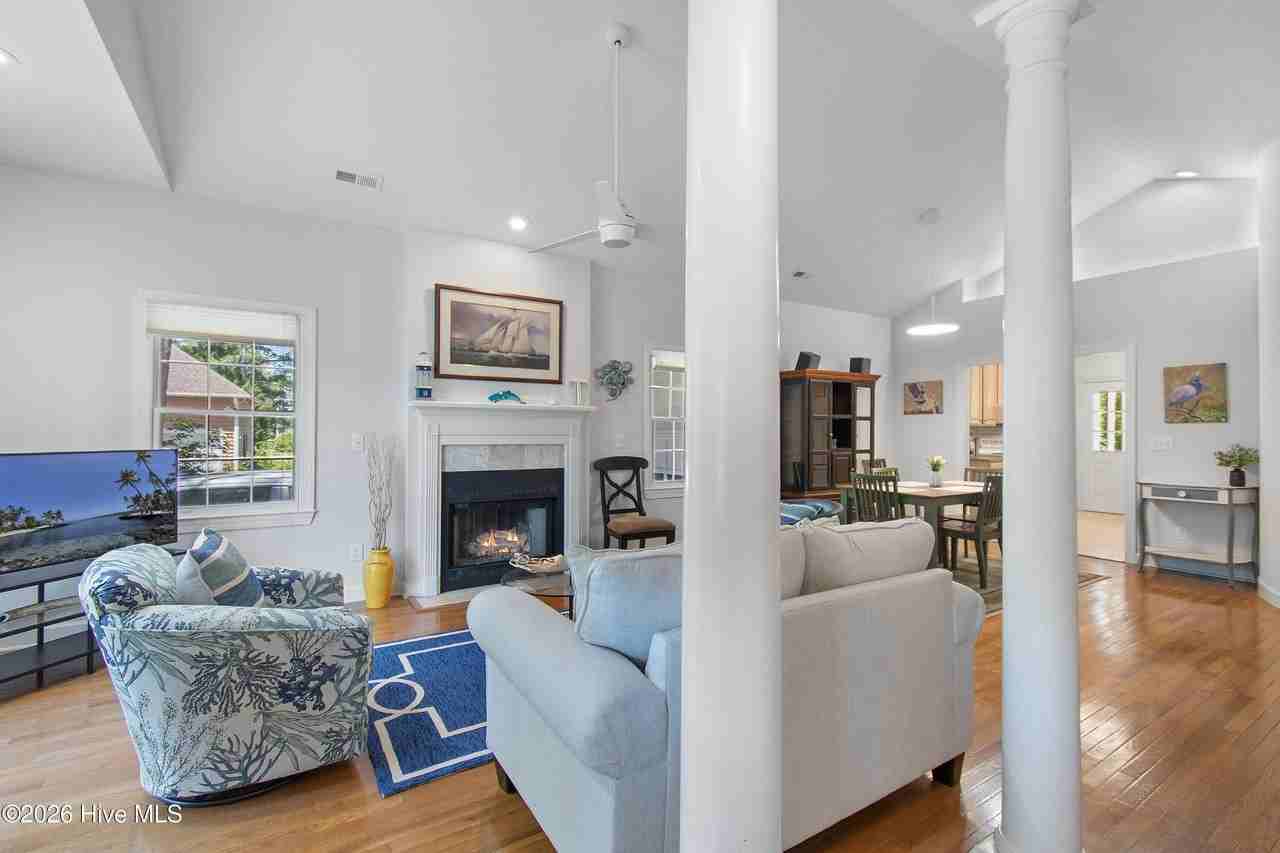 4148 Carlyle Pl Se - Photo 6 of 26