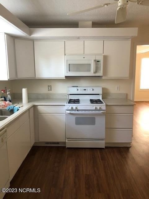 962 Birch Creek Dr - Photo 6 of 35