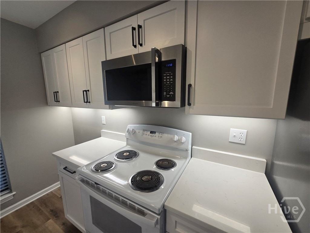 232 Stephenson Ave #3CC - Photo 4 of 19