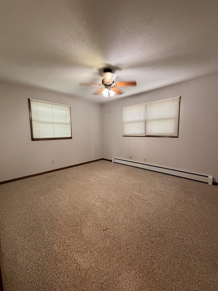 1501 Hill Ave #1 - Photo 2 of 6