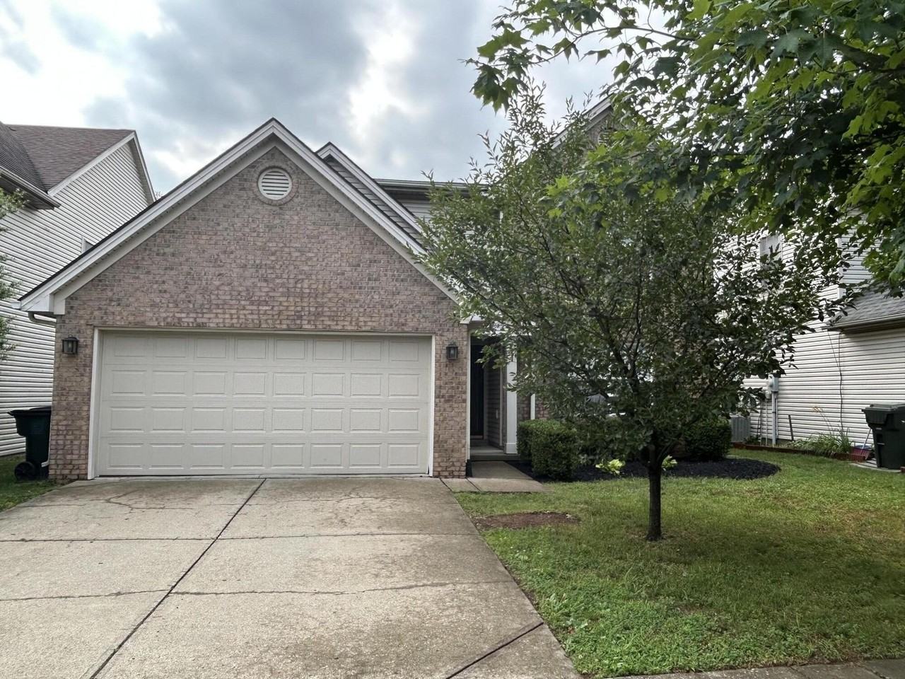 3305 Drayton Pl - Photo 2 of 12