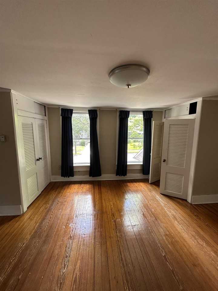 1884 Vinton Ave - Photo 6 of 19