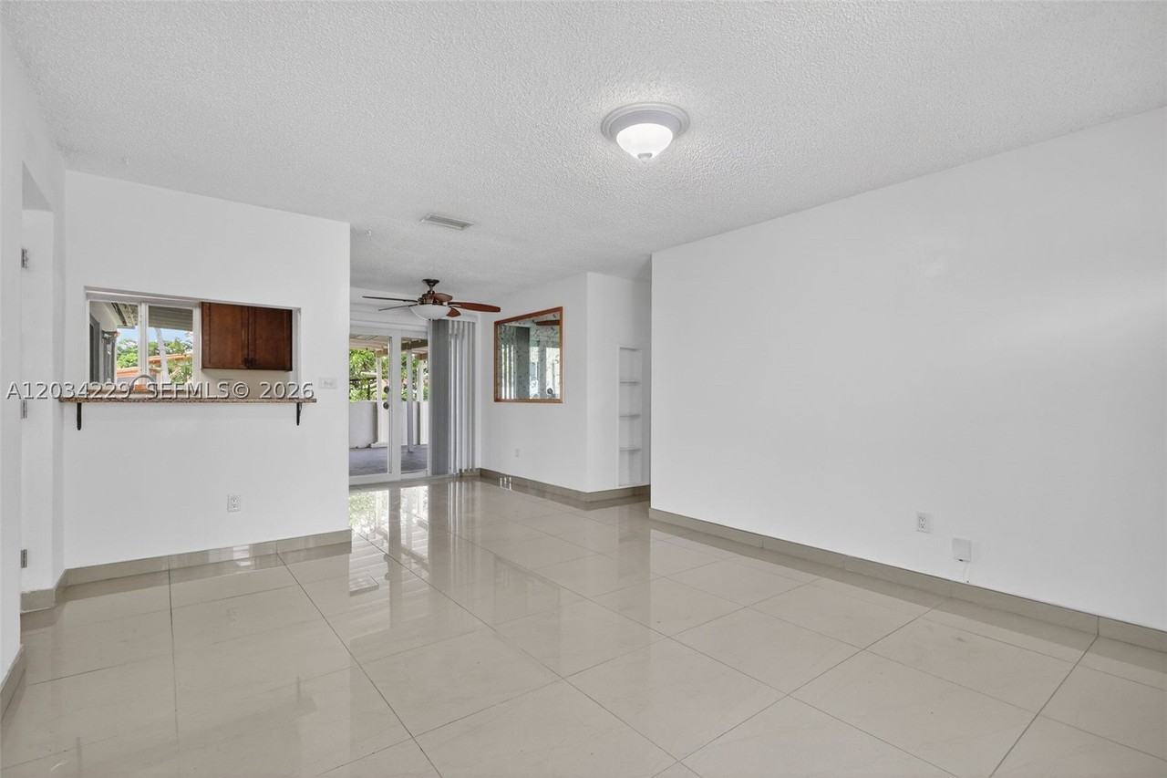 17001 Nw 53rd Ct #0 - Photo 7 of 50