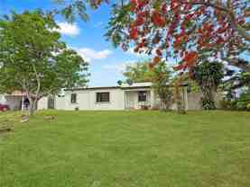 3390 Sw 75th Ave #B - Photo 1 of 1