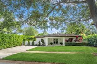 8215 Sw 63rd Pl - Photo 1 of 1
