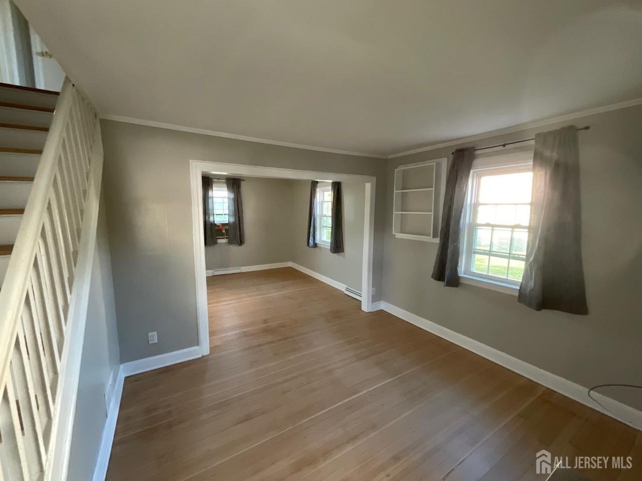 54 Randolph Ave - Photo 2 of 9