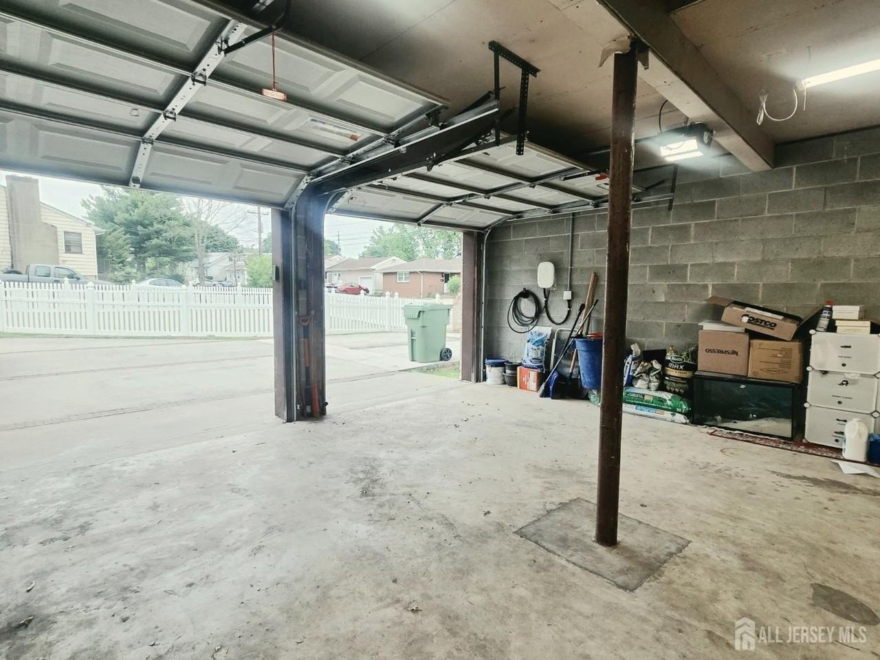 35 Clark Ave - Photo 5 of 35