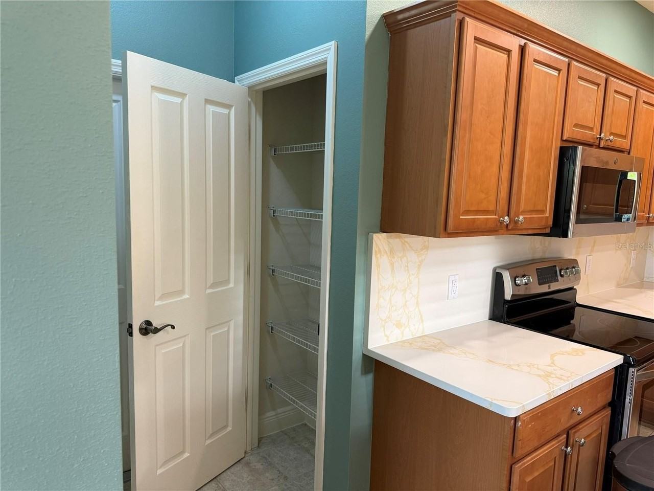 2157 Blackville Dr - Photo 6 of 29